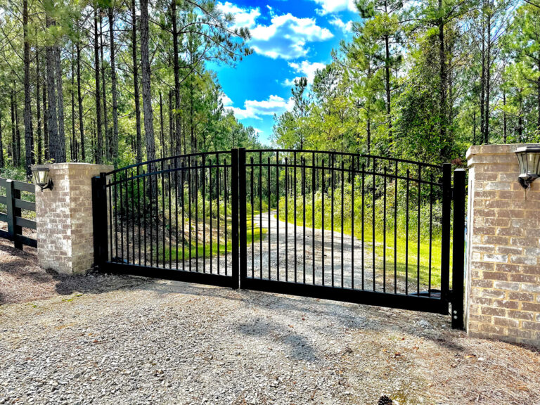 gate-aluminum-brick-gravel